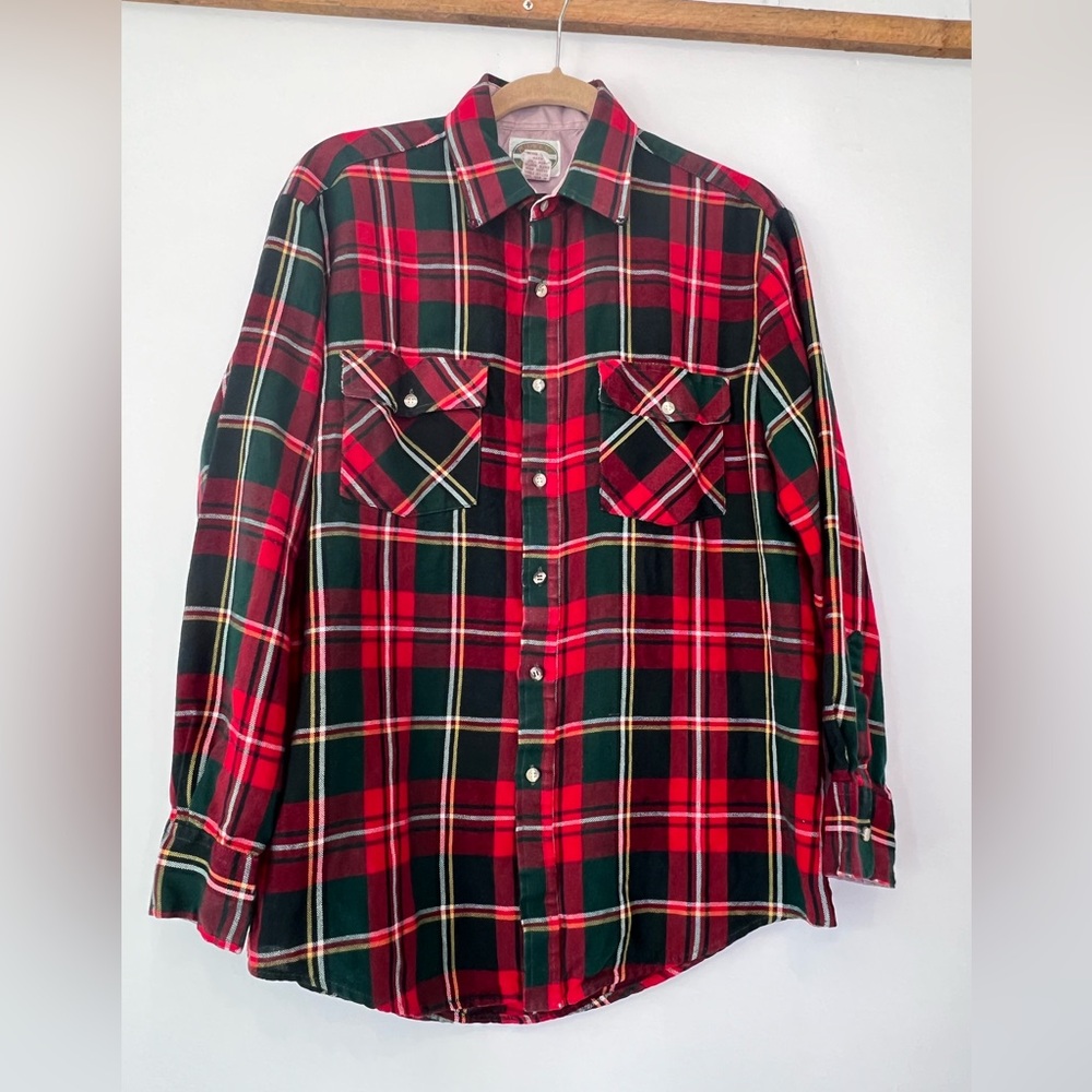 Men's Vintage Red and Green Plaid Button Down Shirt Size Medium